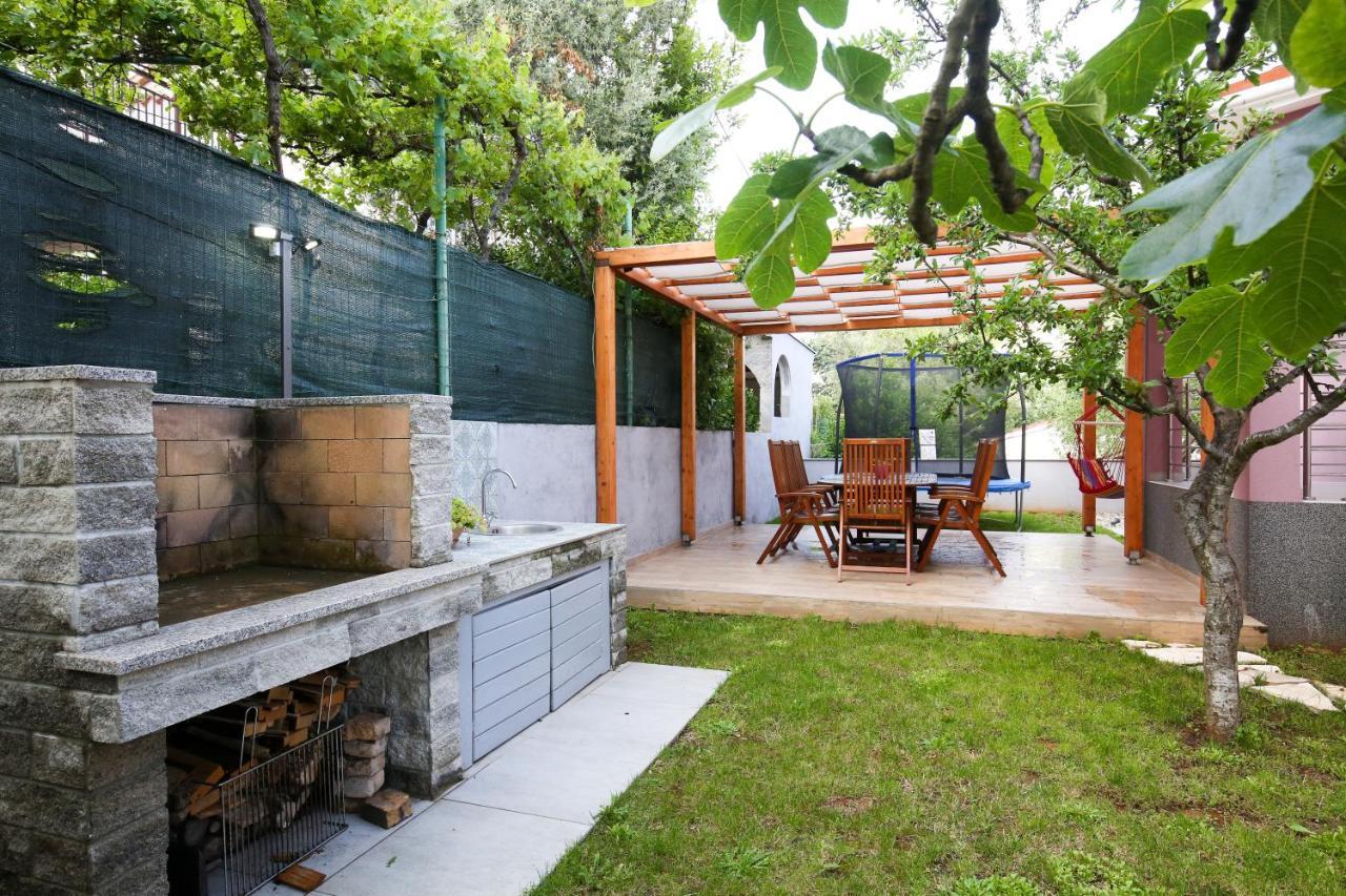 Apartman Apartments Fiora Premantura