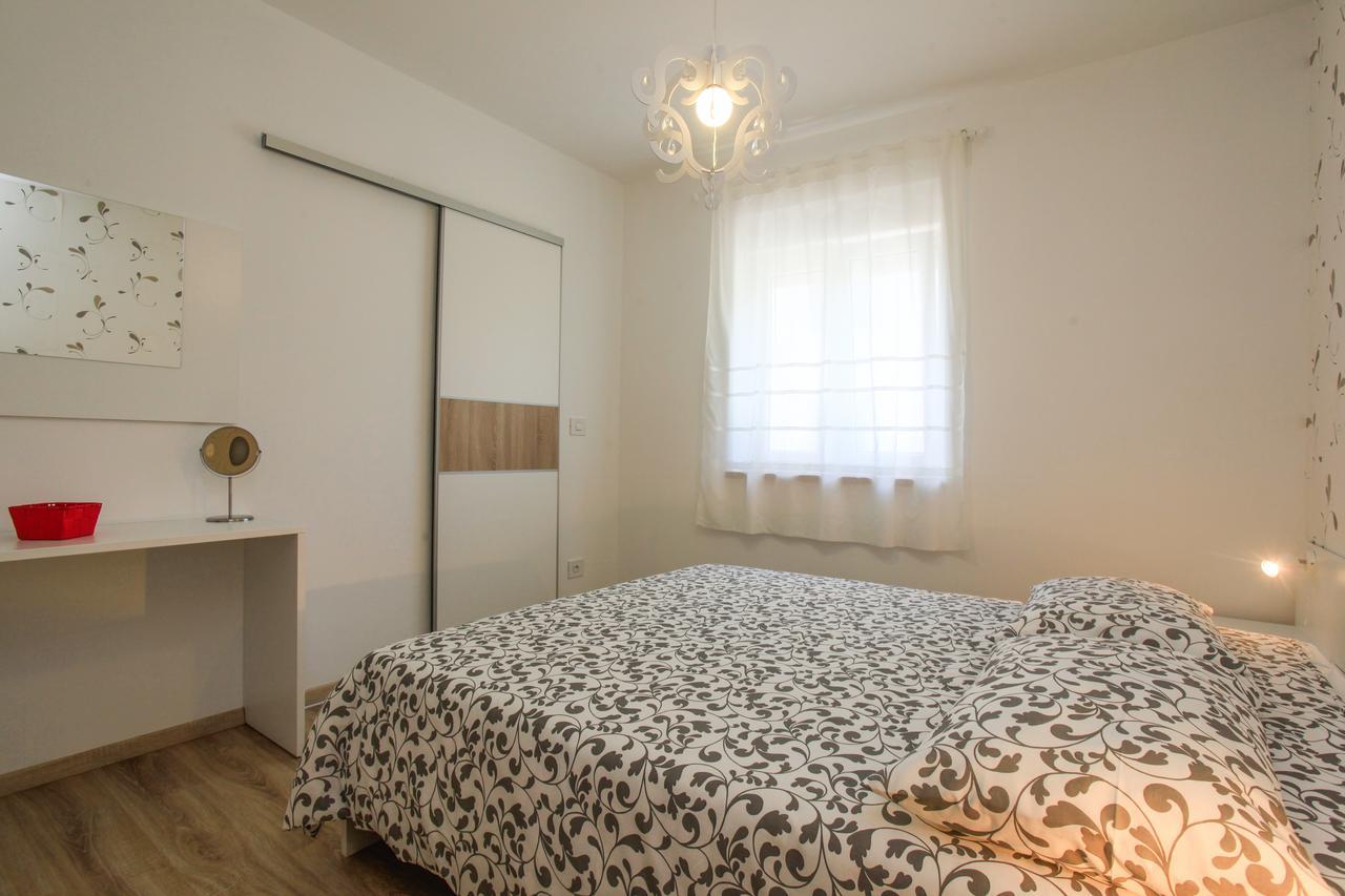 Apartments Fiora * Premantura